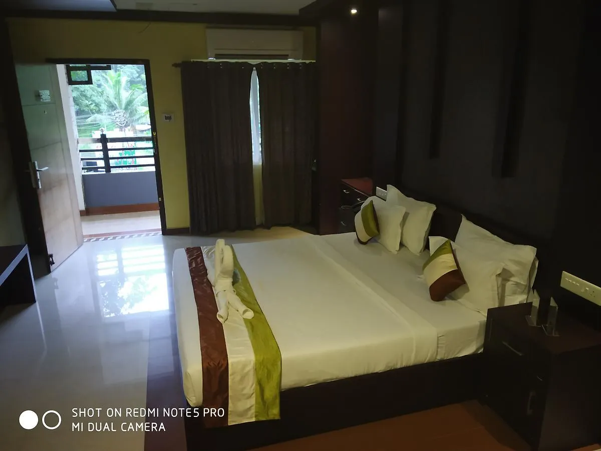 **** Hotel Sr Palaceinn Kolattupuzha India